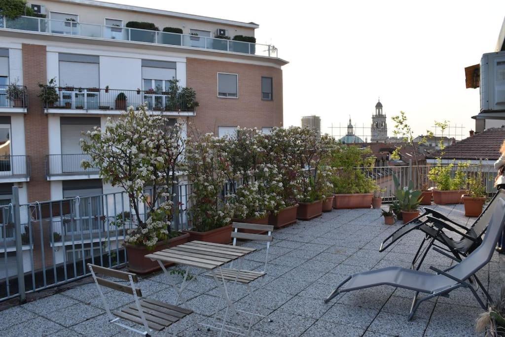 One Flat/Studio,Busto ArsizioCenter,With Terrace المظهر الخارجي الصورة
