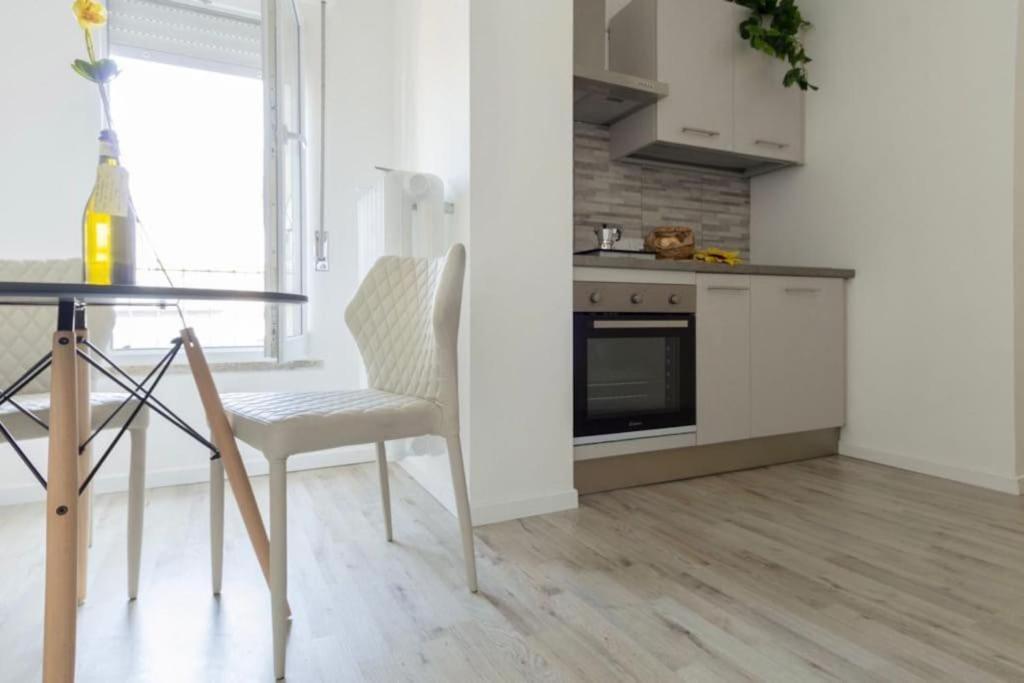 One Flat/Studio,Busto ArsizioCenter,With Terrace المظهر الخارجي الصورة